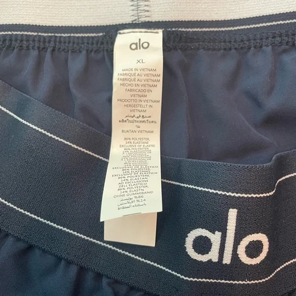 ALO Yoga Women's Suit Up Wide Leg Pants in Navy - Picture 5 of 7